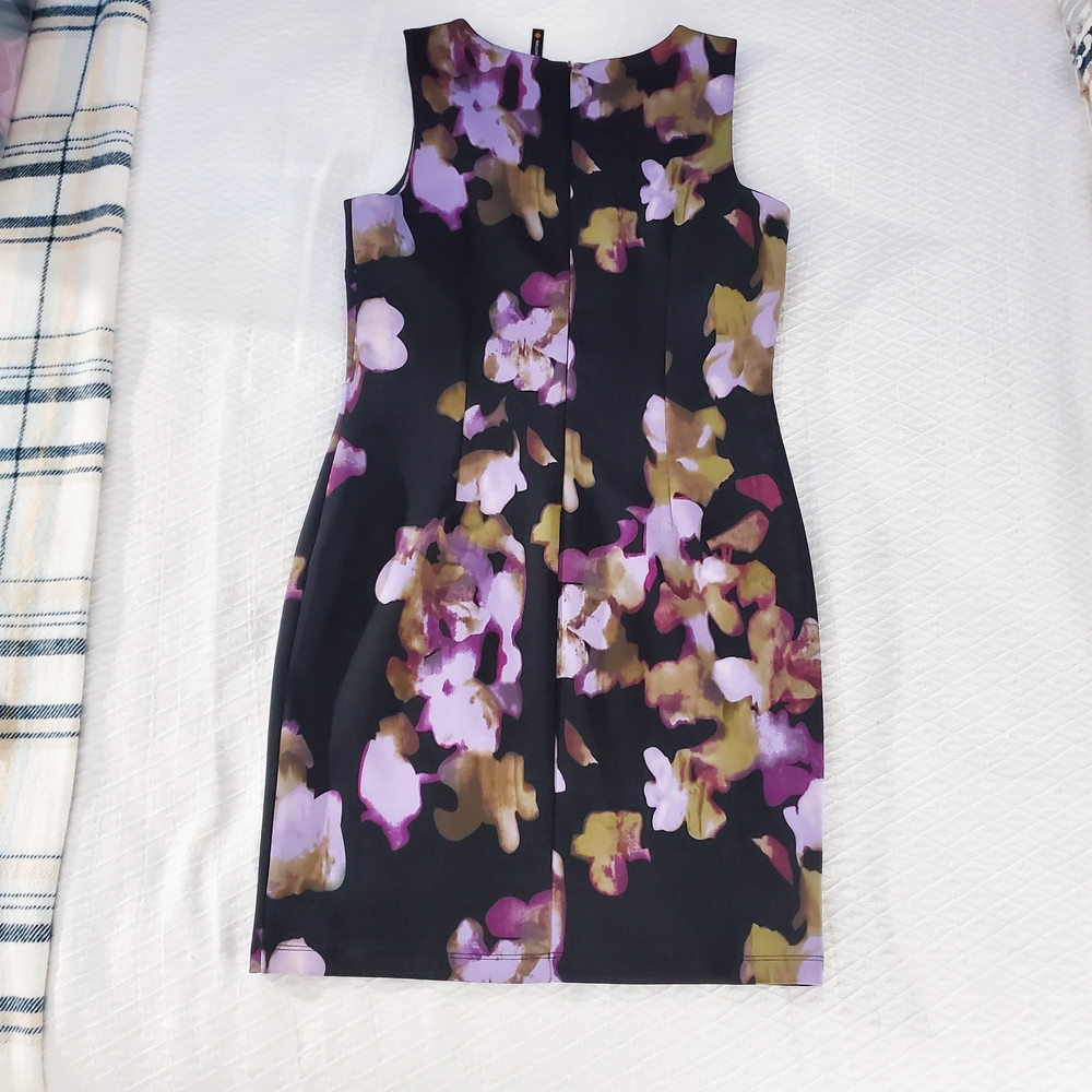 LORI M COLLECTION- Black Lavender Floral Sheath Dress - Picture 2 of 7